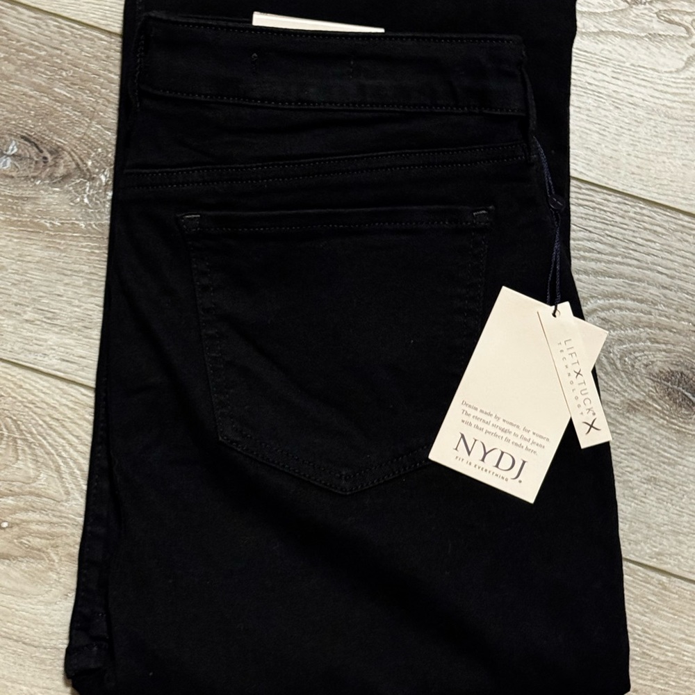 NYDJ Barbara Bootcut Jeans NWT – Size 10 – Black - Picture 5 of 7